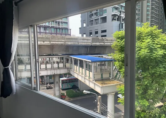 Thonglor Hotel